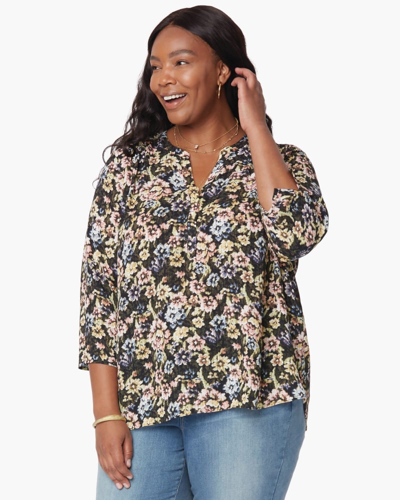 Front of a model wearing a size 1X Perfect Blouse in Flora Vista by NYDJ. | dia_product_style_image_id:166375